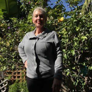 Women's cotton-knit jacket